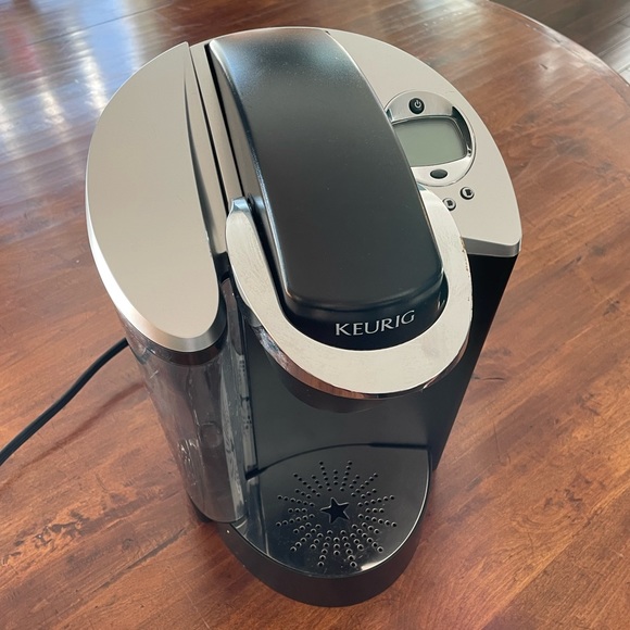 Keurig Special Edition B60 Coffee Maker Brewing System - Picture 1 of 7